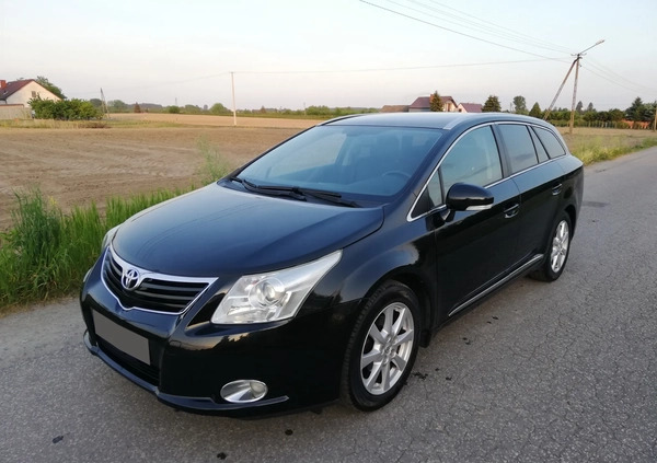 Toyota Avensis cena 33900 przebieg: 126000, rok produkcji 2009 z Sompolno małe 121